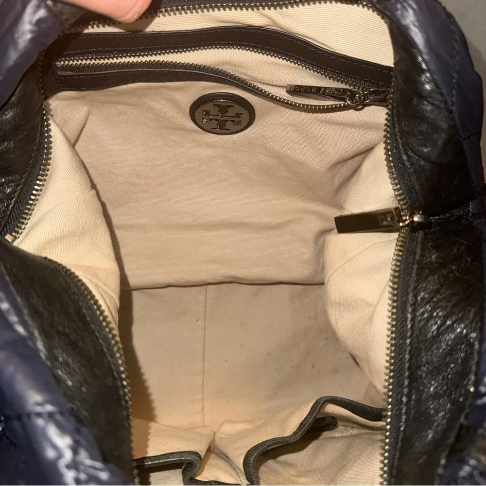 Tory Burch Alice Diamond Quilted Logo Hobo Bag Black Shoulder Handbag